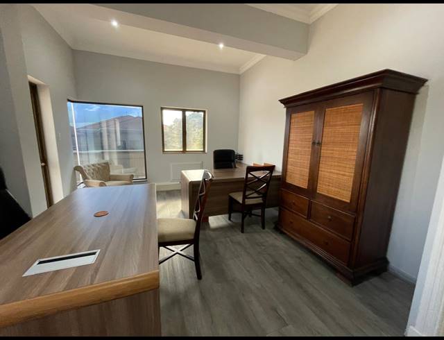 241M² OFFICE TO LET IN RIVONIA
